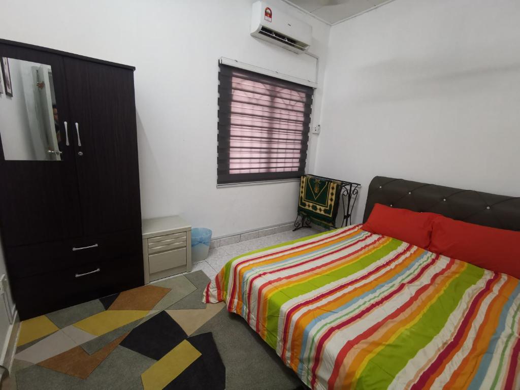 NASYA HOMESTAY BANDAR ENSTEK photo 1