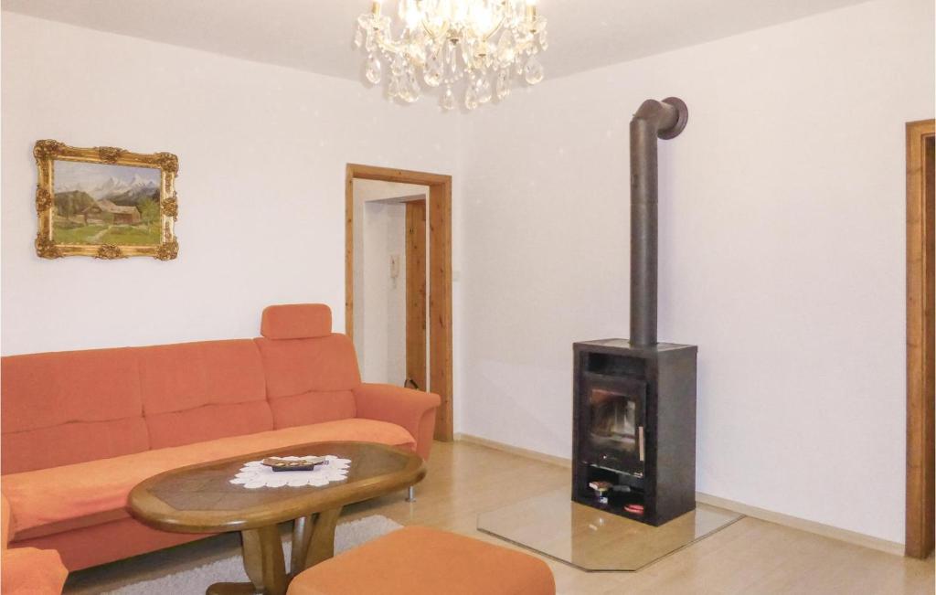 Amazing Apartment In Gelenau With 2 Bedrooms And Wifi photo 2