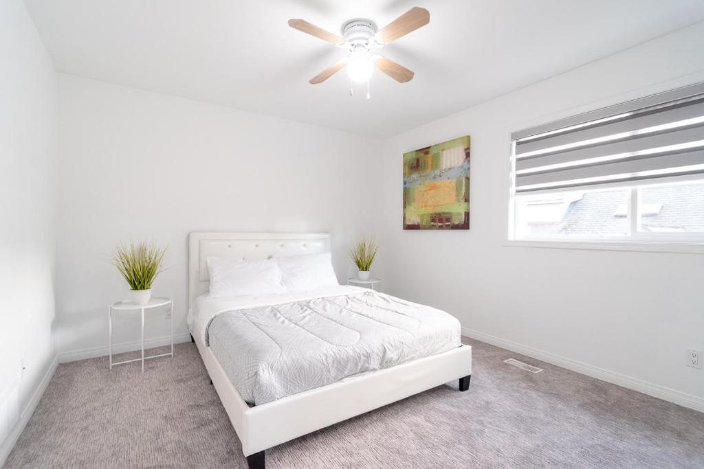 Spacious & Modern by the Beach photo 4