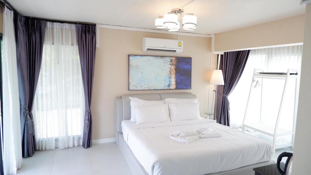 KEPT Cabana เคปท์ คาบานา Room Type - Deluxe King Room