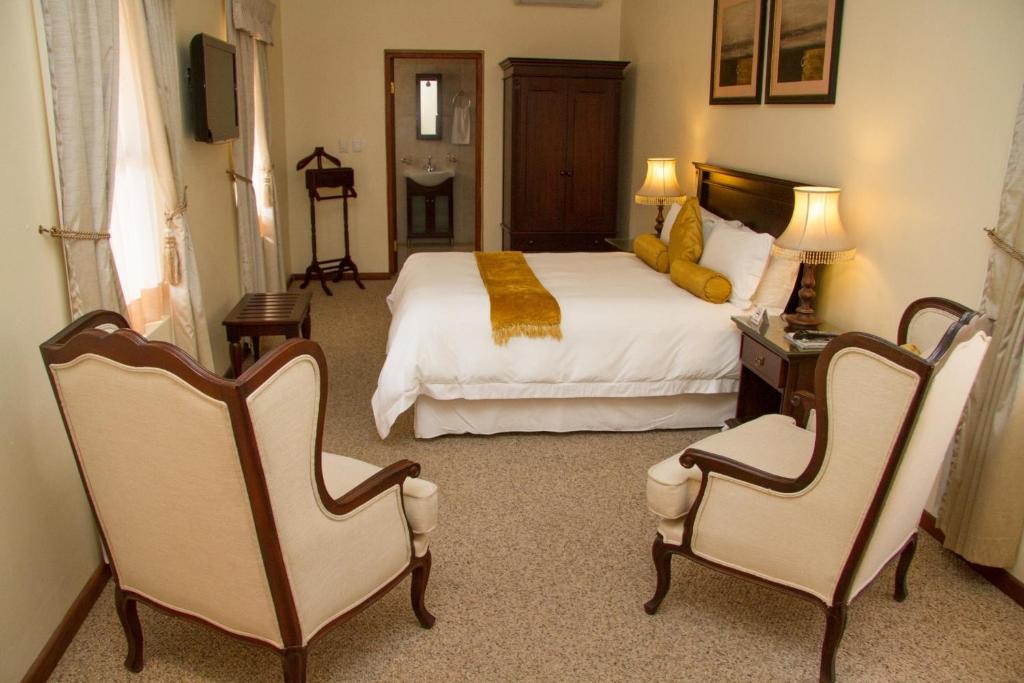 26 On Chamberlain Guest House photo 4