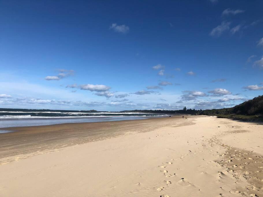 Sawtell cottage. 5min to beach.Pets photo 4