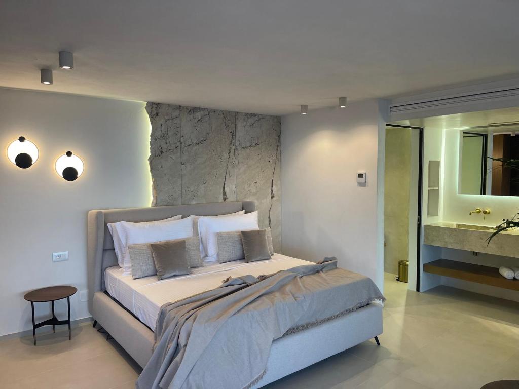 Mystique Luxury Suite photo 1