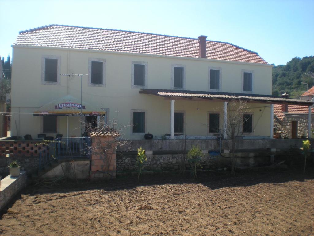 Apartments Sunny House photo 3