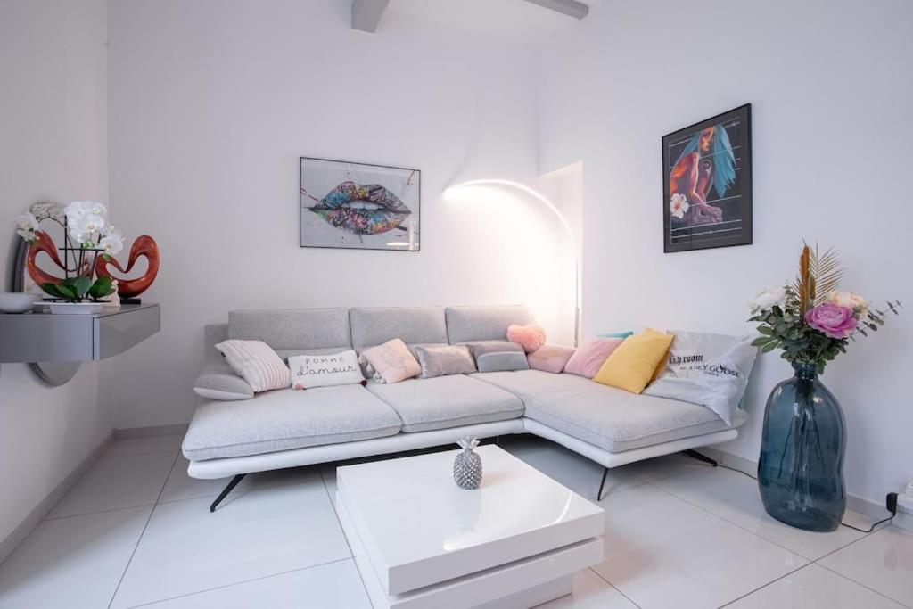 Large Duplex - Air Conditioning & Parking - Walk To The Beach ! - Le Saint Henry photo 2