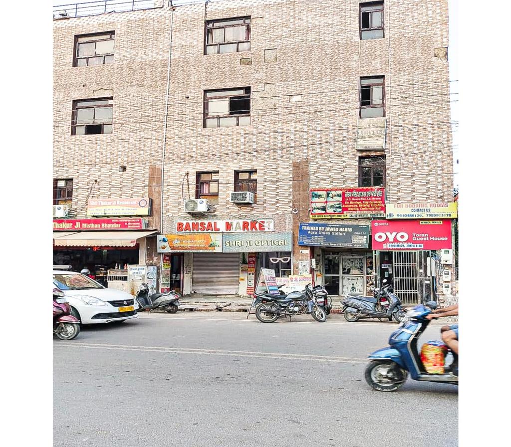 Toran Guest House By WB Inn