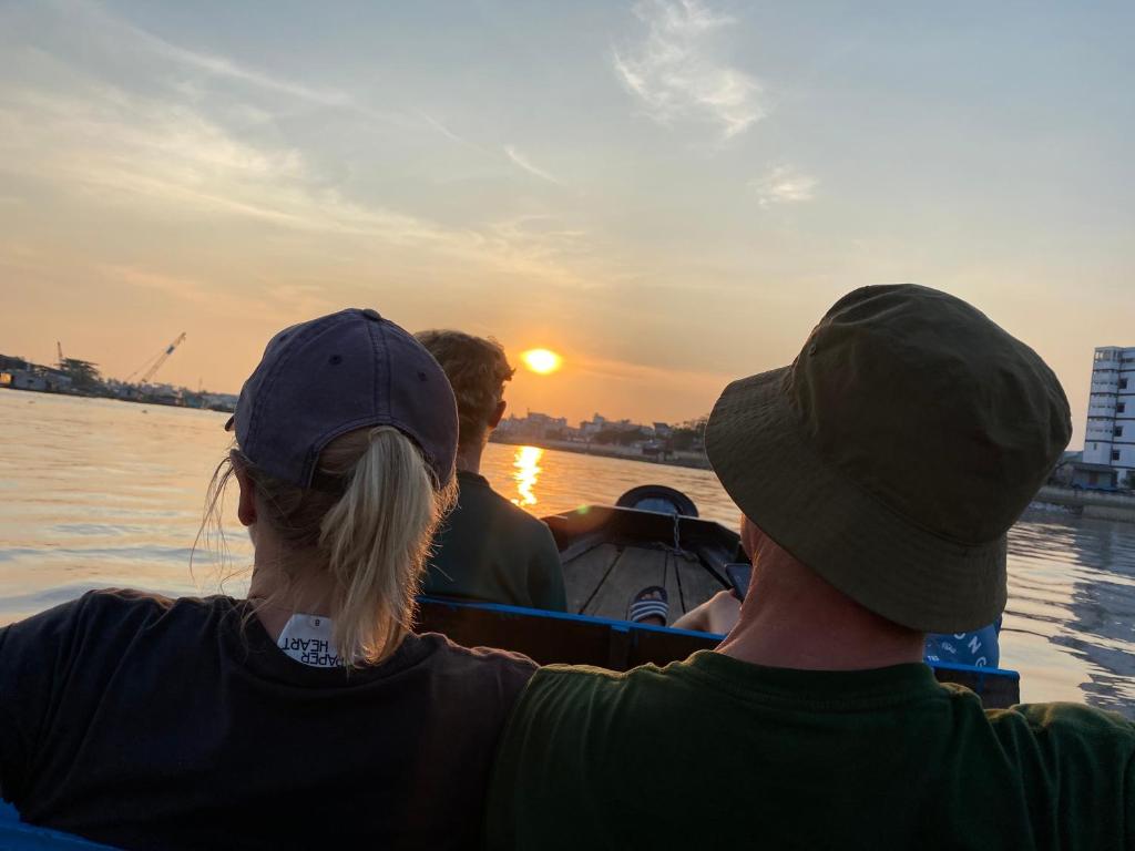 Mekong Farmstay CanTho - C.R Floating Market