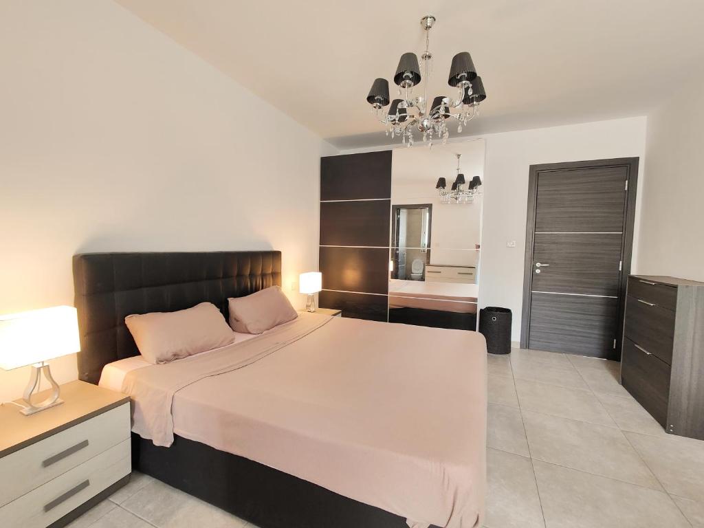 Large Central Apartment Near Valletta & Seafront photo 4