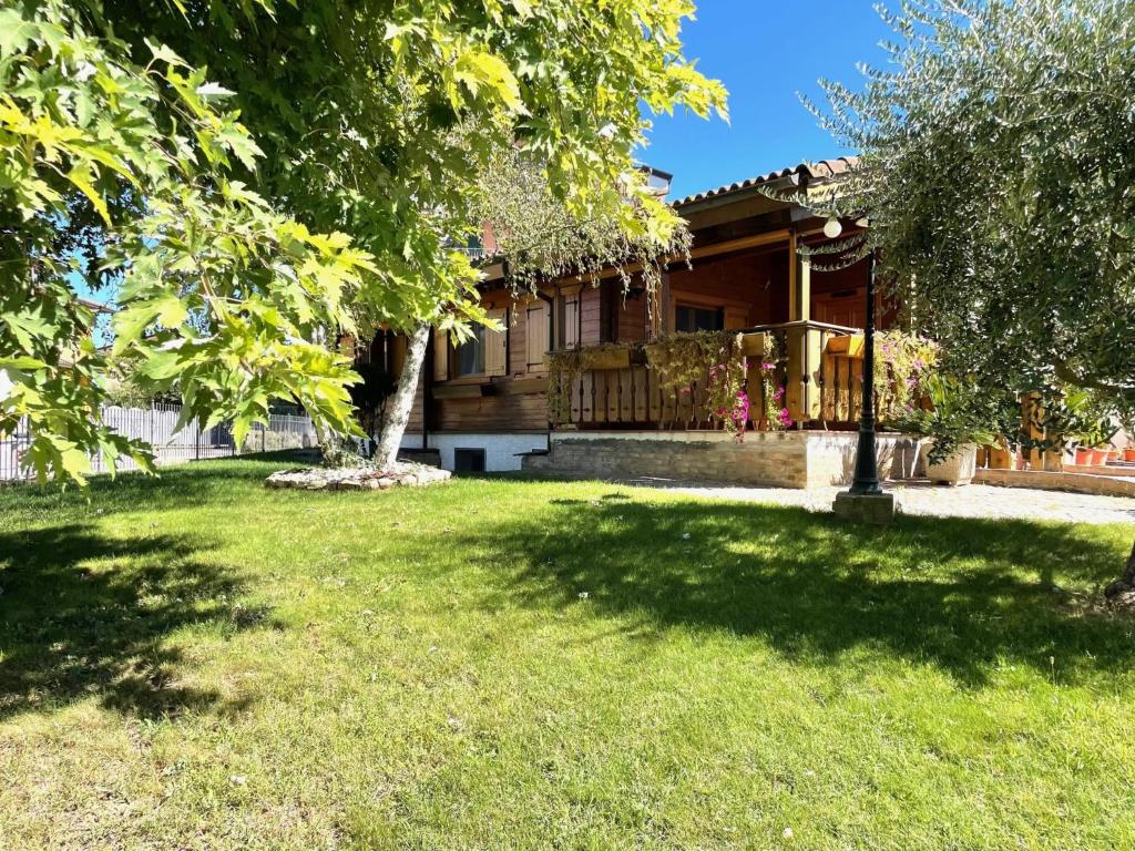 Chalet Del Colle by Interhome photo 4