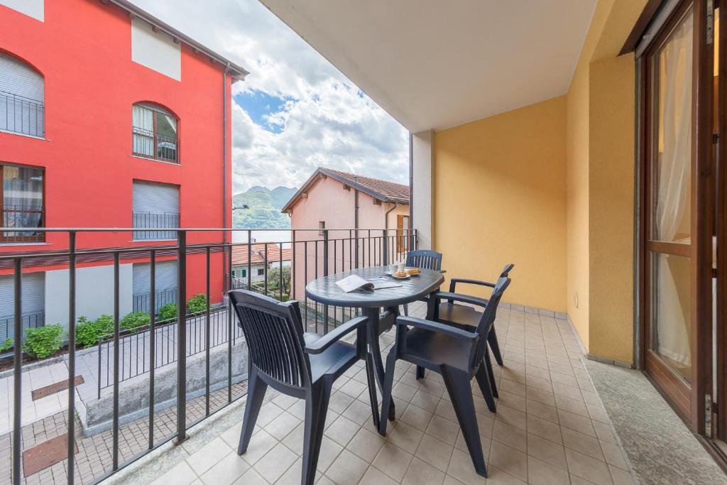One-Bedroom Terrace Apartment photo 2
