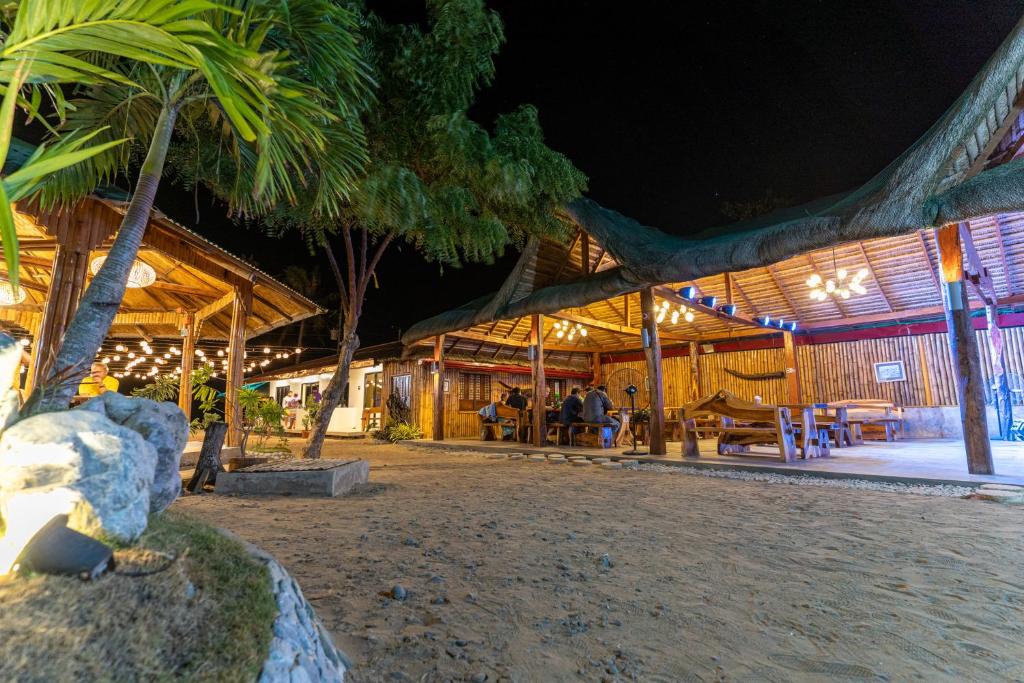 Bamboo Paraiso Resort at Bolo Beach photo 1