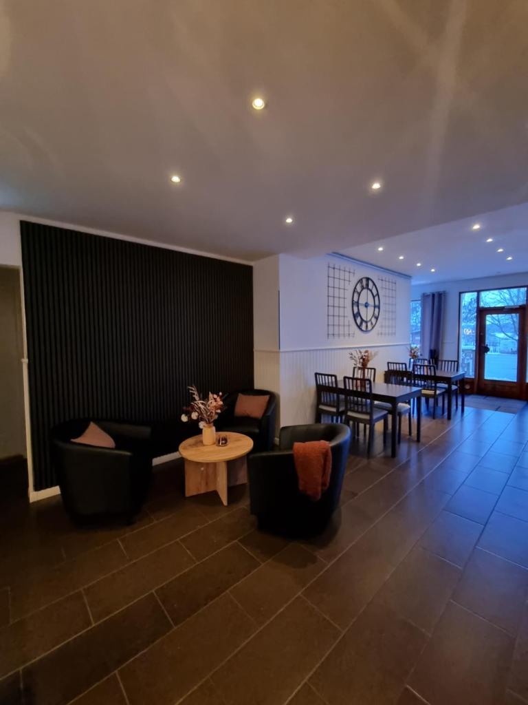 Gamla Järnhandeln - Norrskedika Hotell photo 3