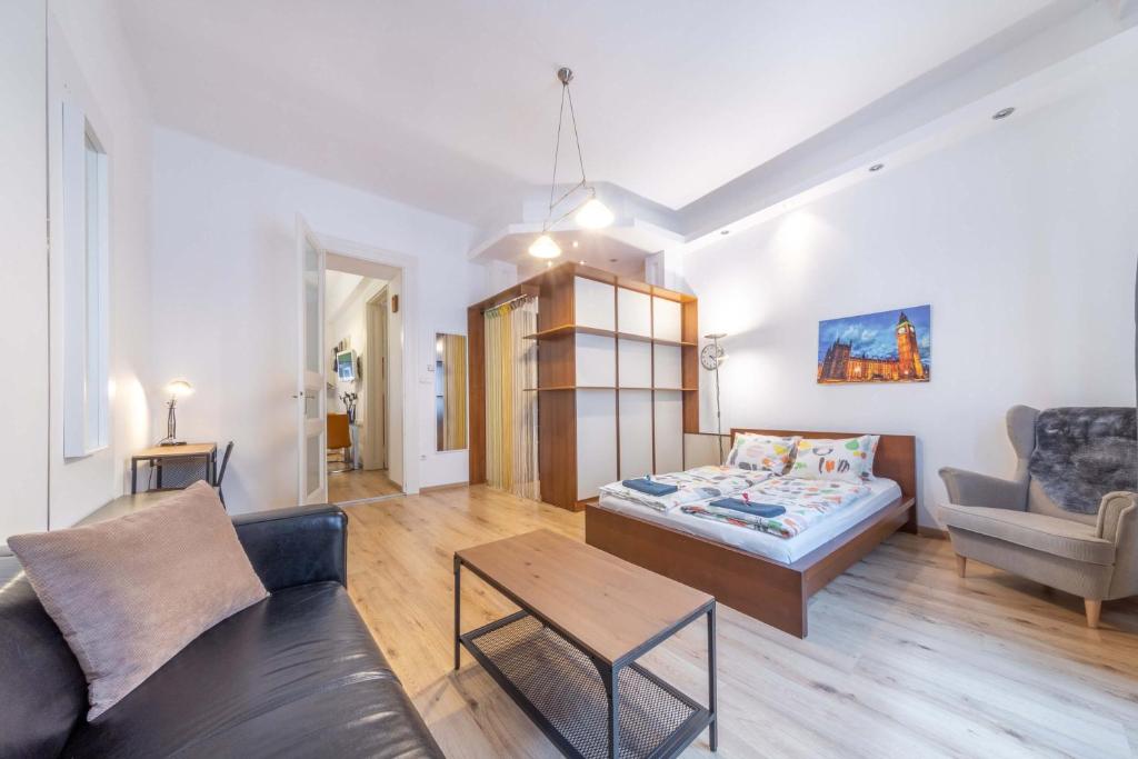 Anastasia 2 bedrooms apartment on Váci utca photo 2