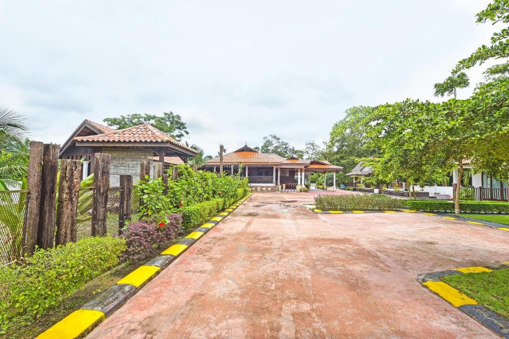 OYO Home 90332 Jentayu Homestay Pontian photo 2