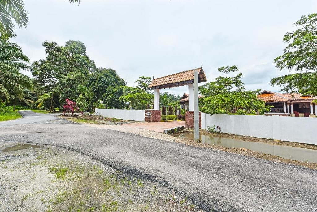 OYO Home 90332 Jentayu Homestay Pontian photo 3