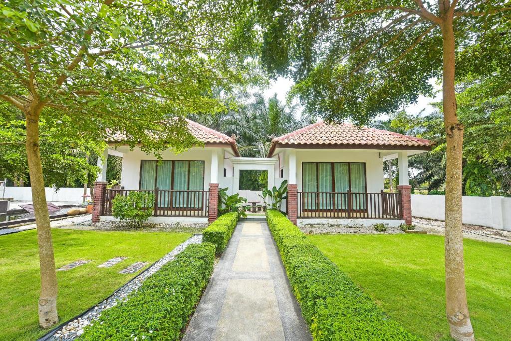 OYO Home 90332 Jentayu Homestay Pontian photo 4