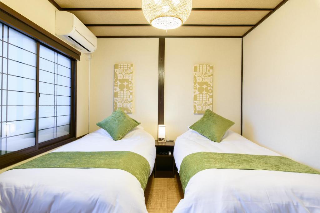Ushiwakamaru photo 1