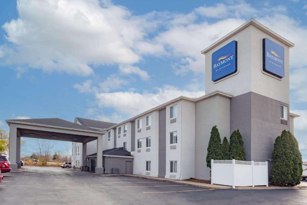 Baymont by Wyndham Milan image