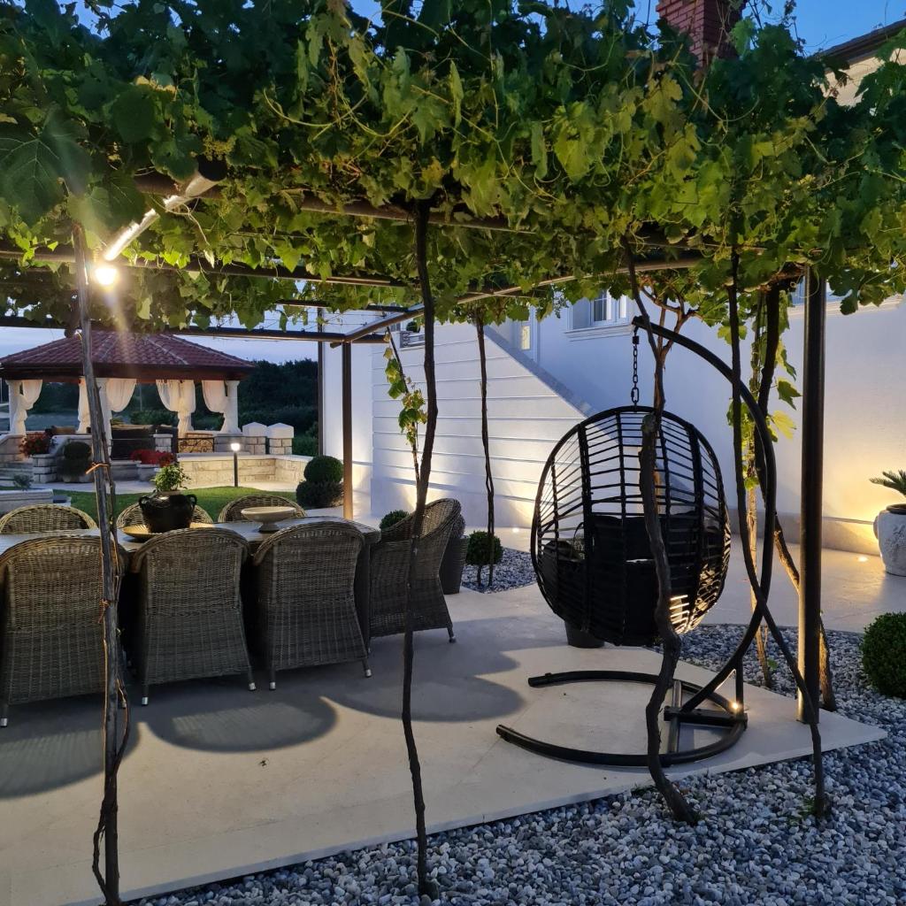 Holiday Apartment VILLA BIANCA photo 4