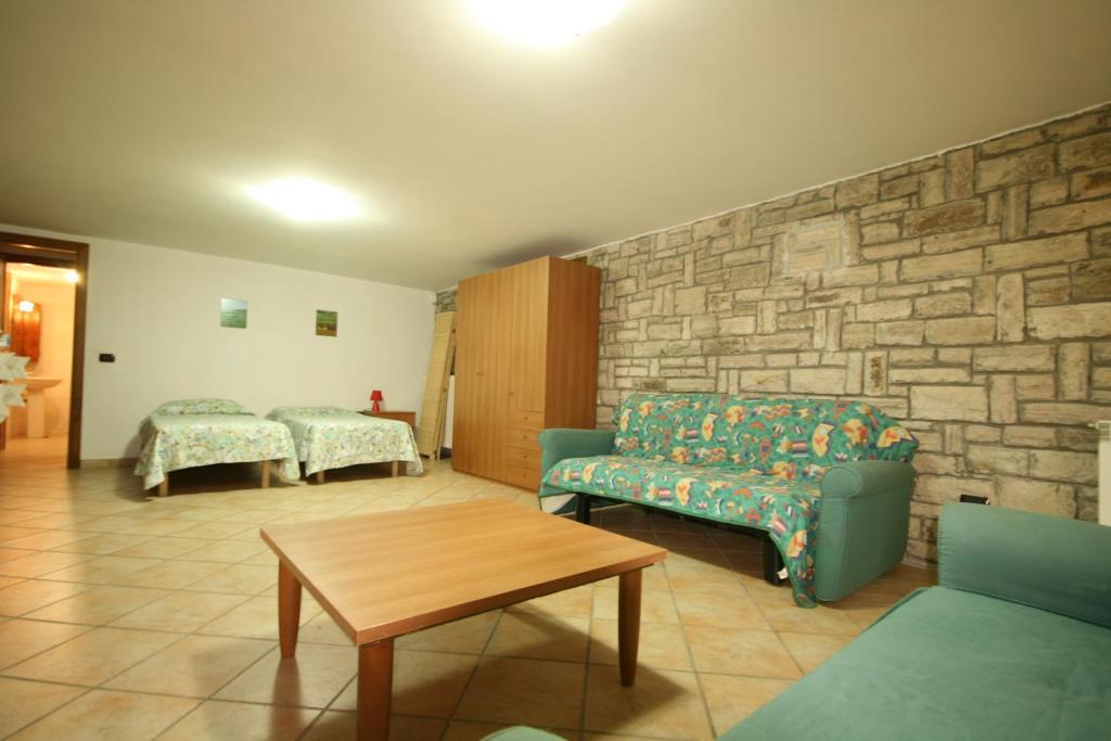 Appartamento a 150 m da mare giardino e posto auto photo 2