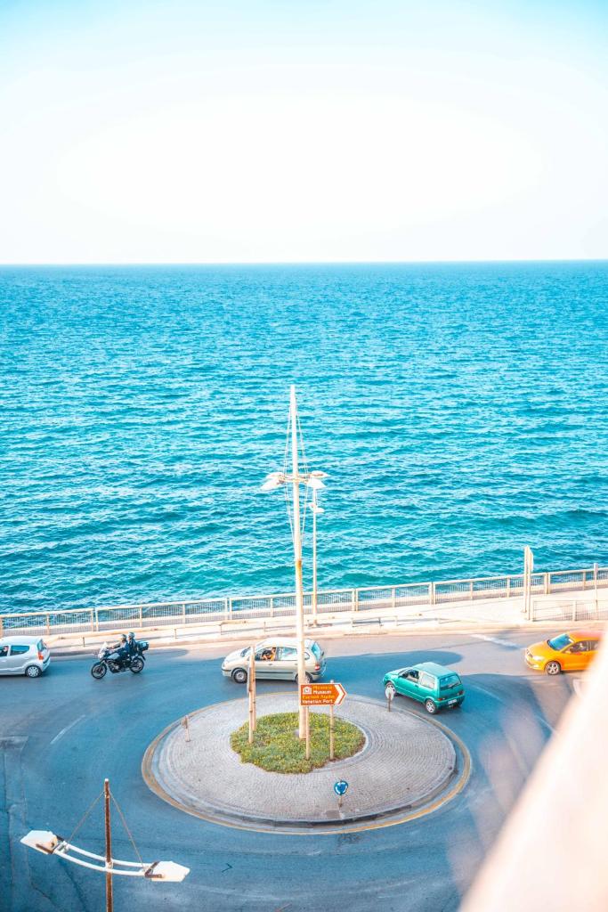 Sea View Apartment With Jacuzzi photo 3