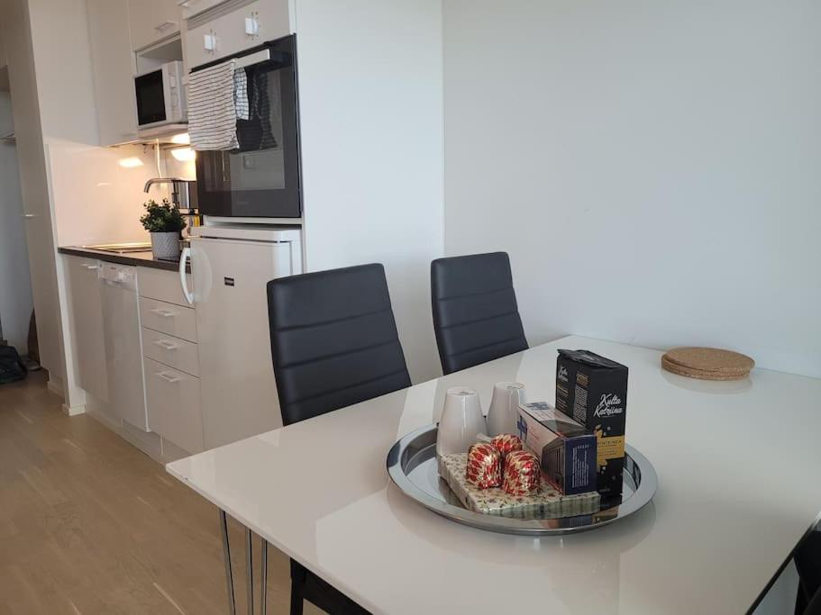 Bright studio apartment on the 6th floor photo 2