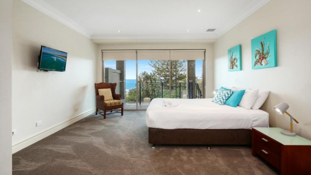 Unit 18 - 3 Bed Part Ocean View photo 3