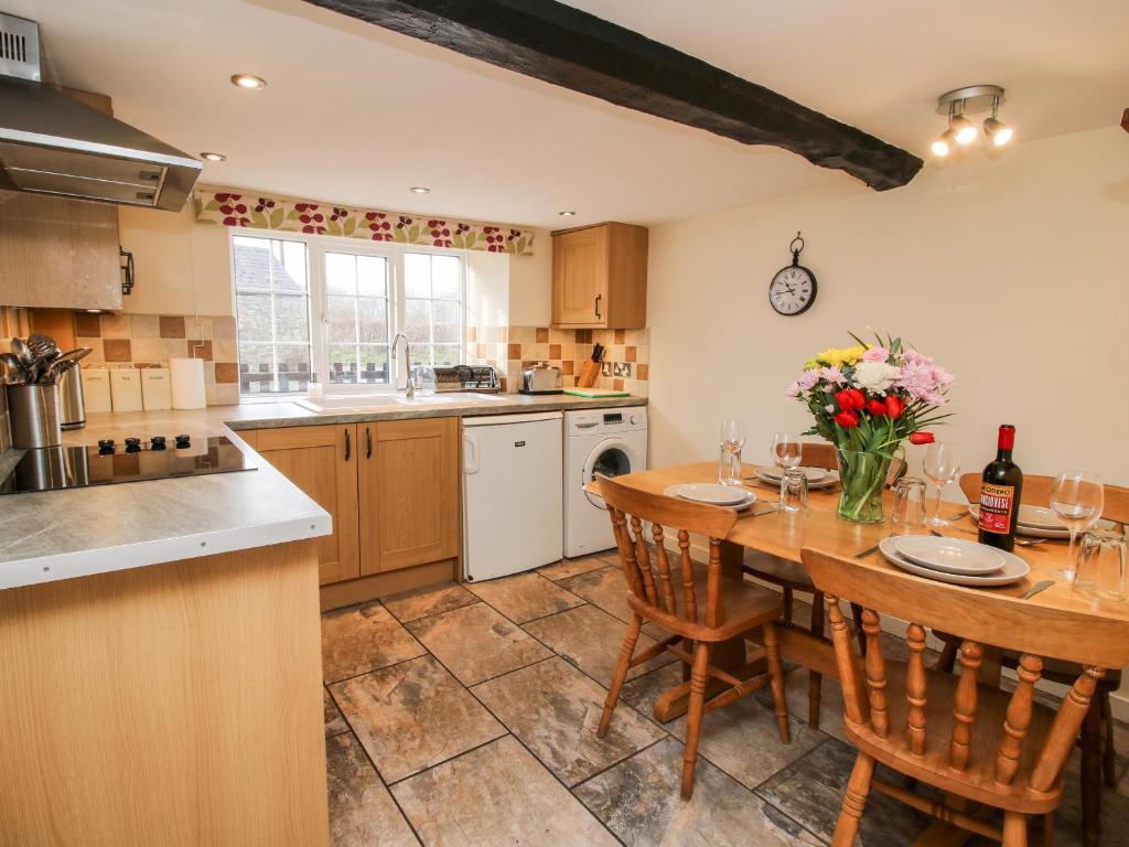 Bicton Cottage photo 4