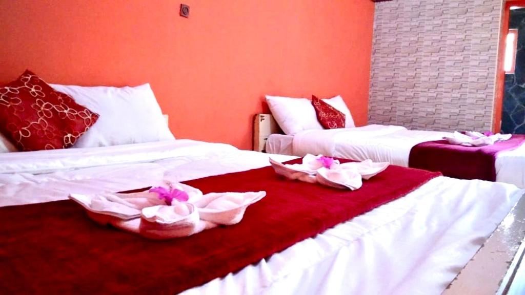Hotel Santoso Batu photo 1