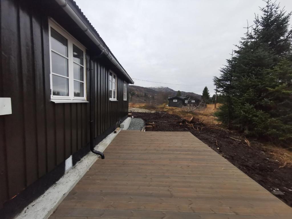 Tangen - cabin with 4 bedrooms - great nature photo 1
