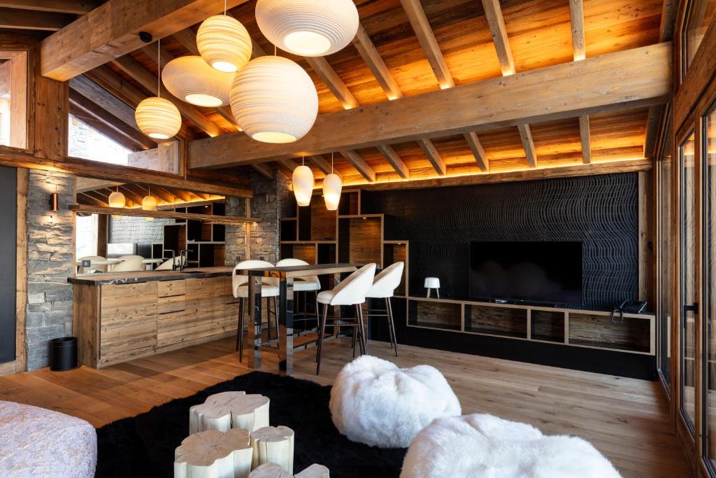 M Lodge & Spa photo 2