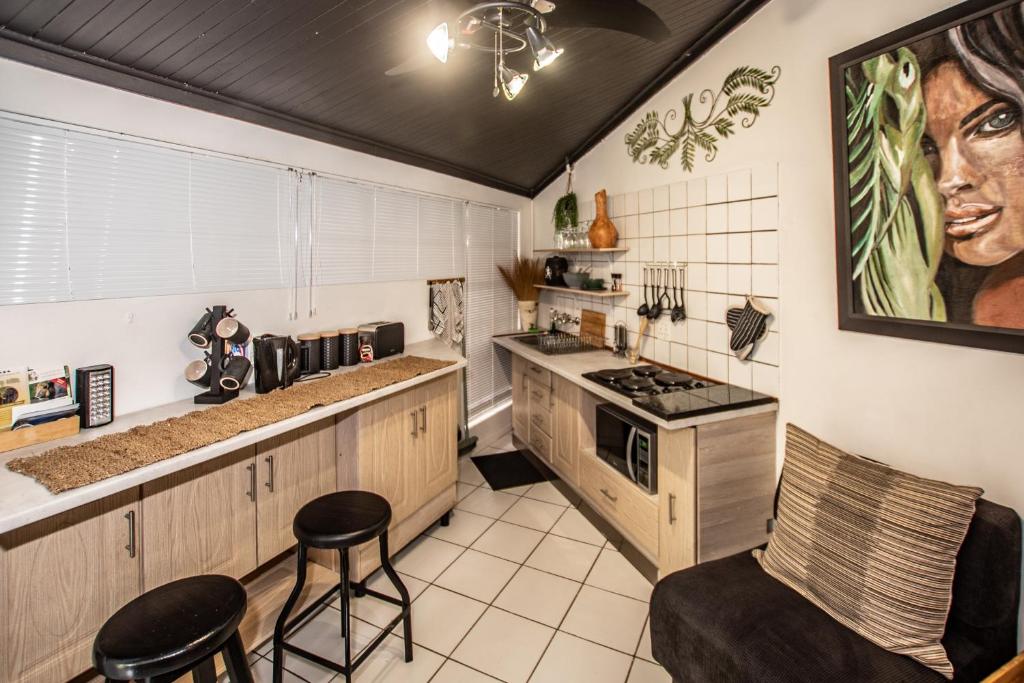 Hello Sunshine Self Catering Studio Apartments photo 3
