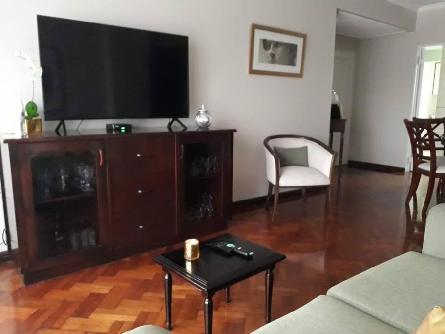 Muy agradable departamento. Bien ubicado, luminoso photo 1
