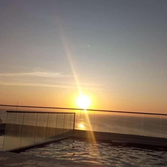 Apartamento en edificio full, Rodadero Santa Marta