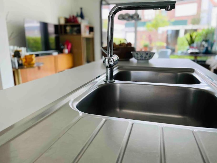 OEVER51: Slapen aan het water photo 3