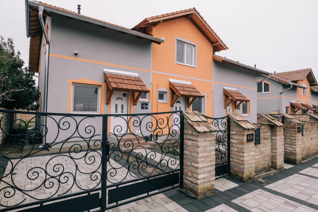 Tulip Guest House II. photo 1
