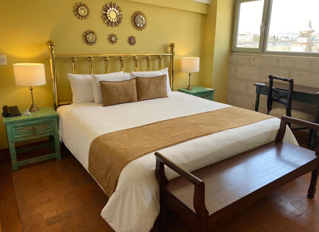 Katari Hotel at Plaza de Armas photo 4