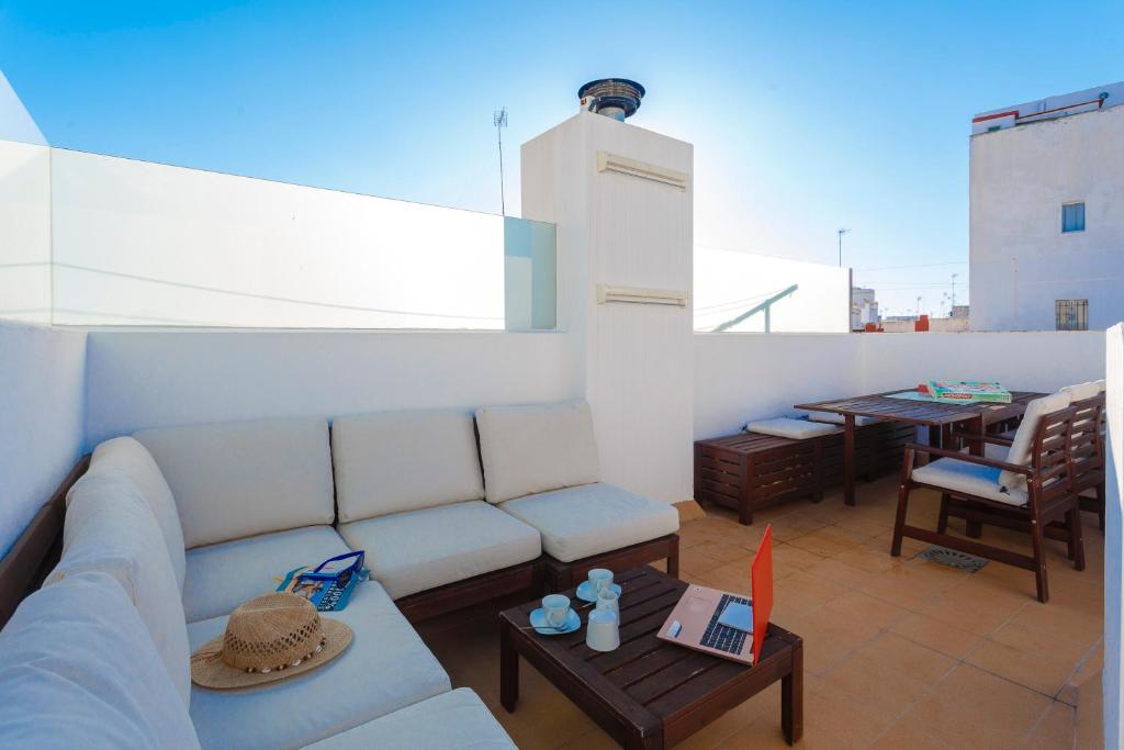 Atico & Jacuzzi CRUZ by Cadiz4Rentals photo 2