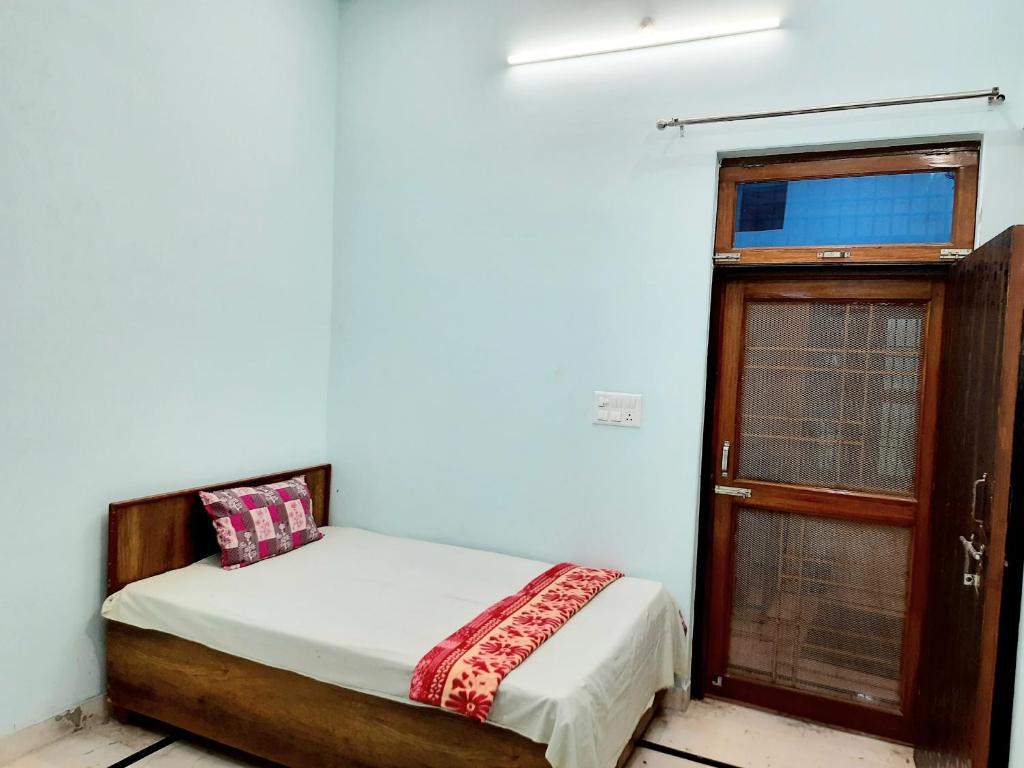 Nisha Homestay photo 2