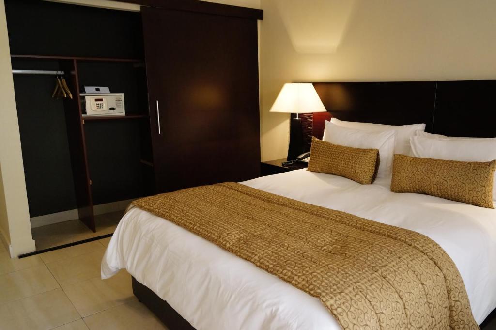 Hotel Royal Kinshasa photo 4