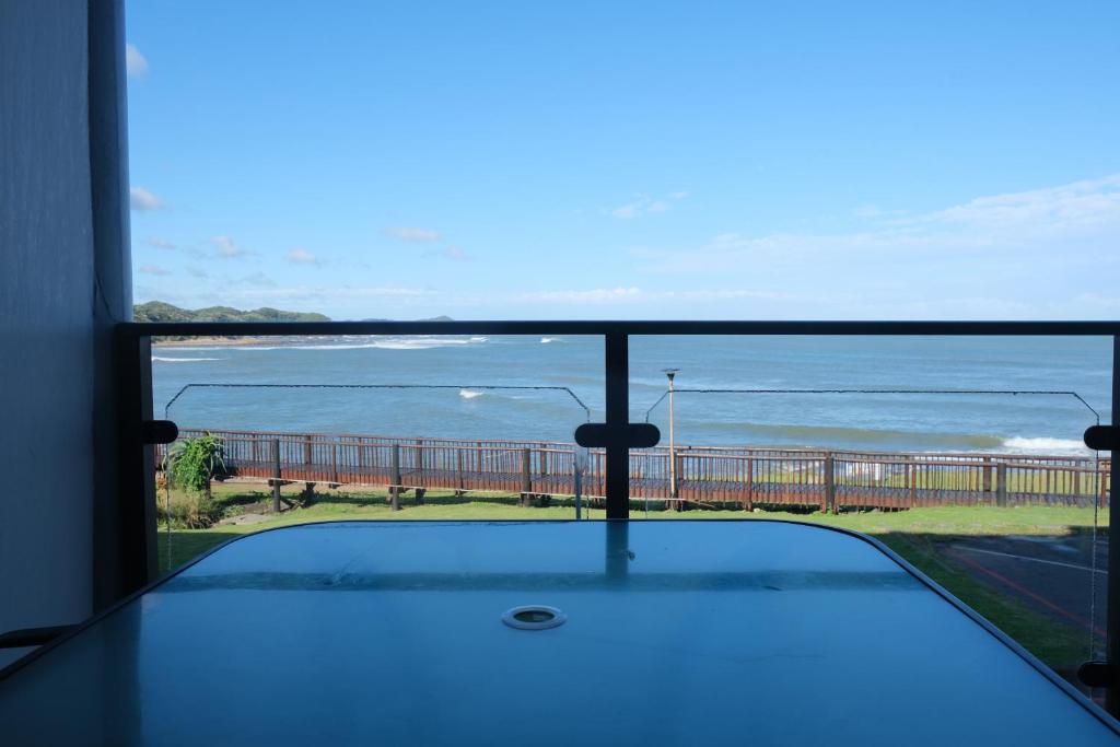 Lovely beach getaway in gonubie. photo 3