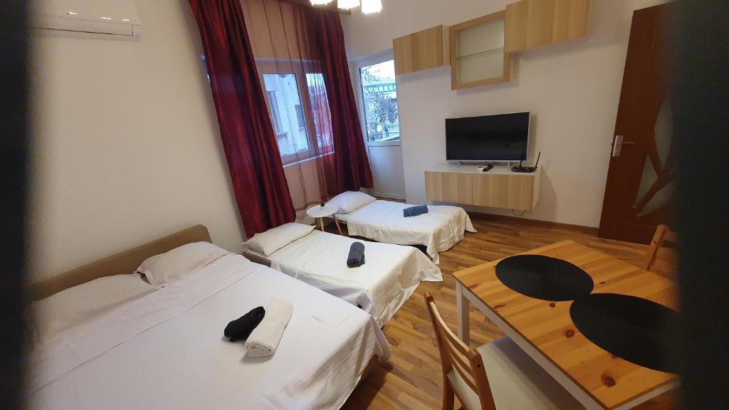 Ultracentral Apartament with Balcony - Old Town, Bucharest
