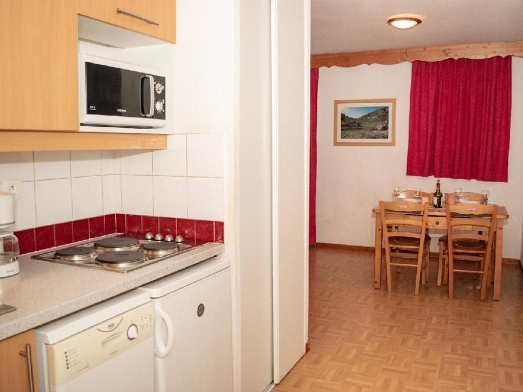 Appartement Puy-Saint-Vincent, 2 pièces, 4 personnes - FR-1-504-260 photo 3