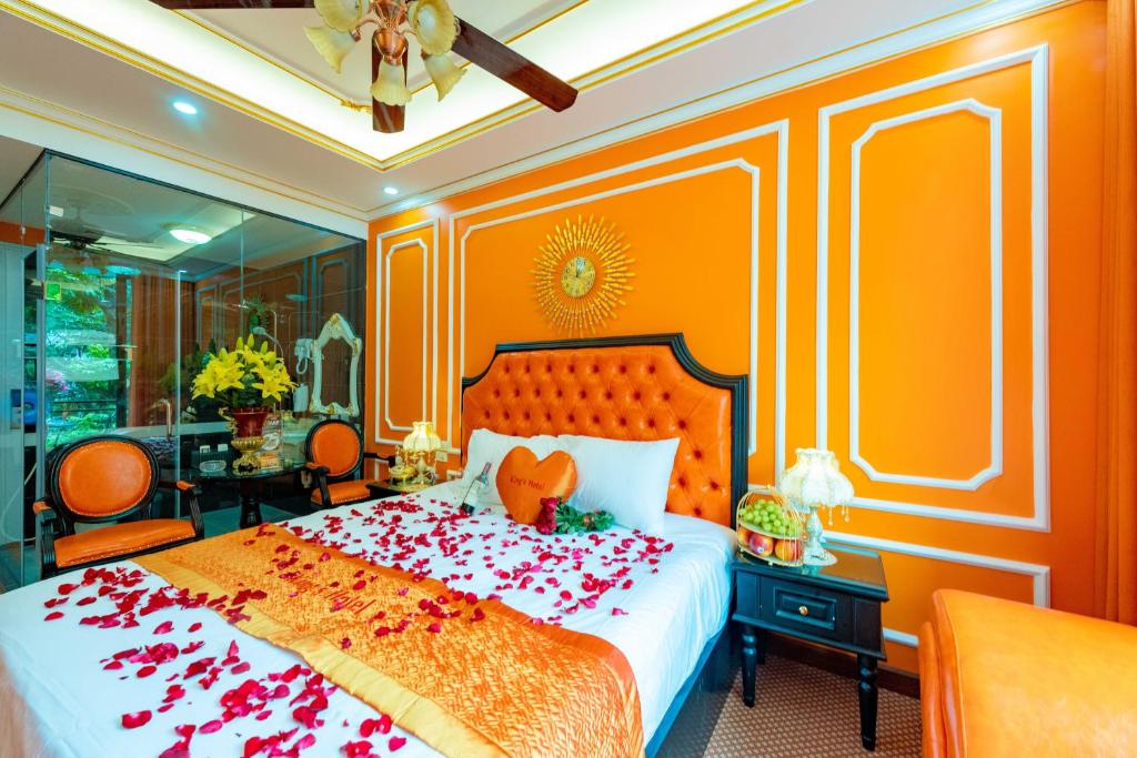 King's Hotel Linh Đàm 2