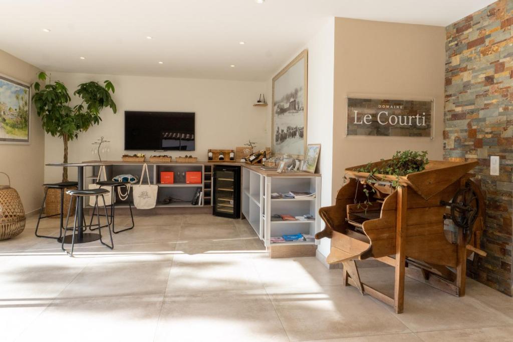 Domaine Le Courti - Adult only photo 2