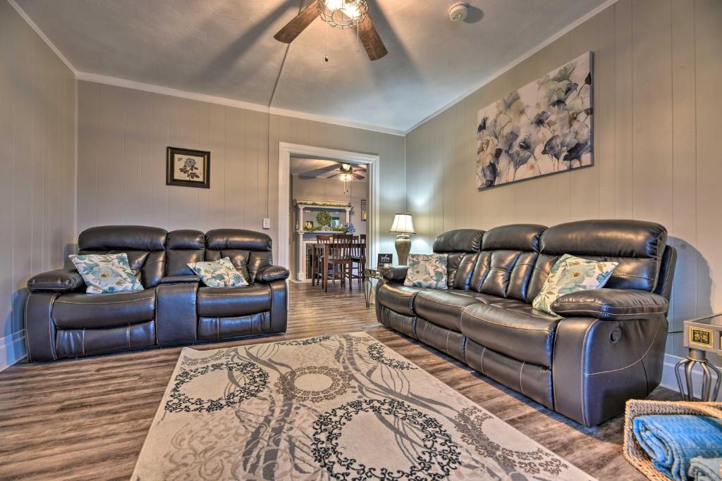 Niagara Falls Townhome Near Wineries! photo 4