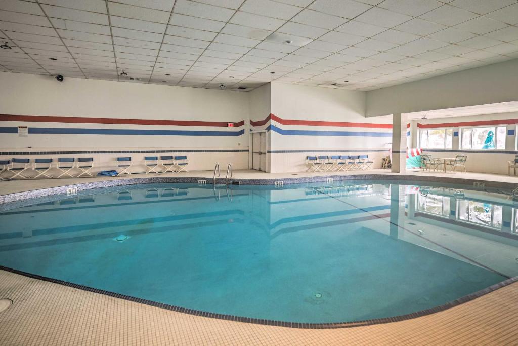 Pet-Friendly Poconos Vacation Rental with Hot Tub! photo 2