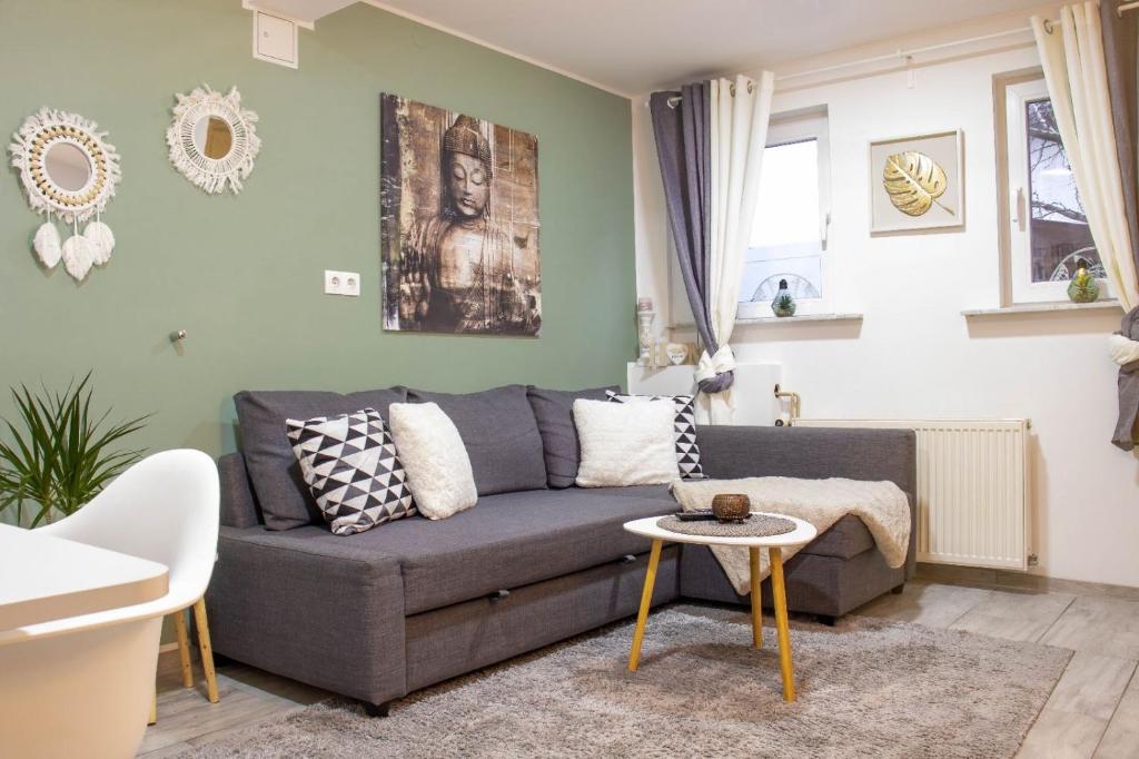 Kleine gemütliche Einliegerwohnung mit Garten und Pool photo 3