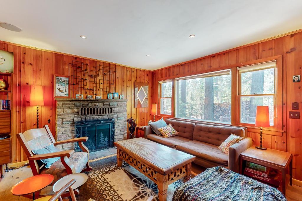 Deerhead Cabin