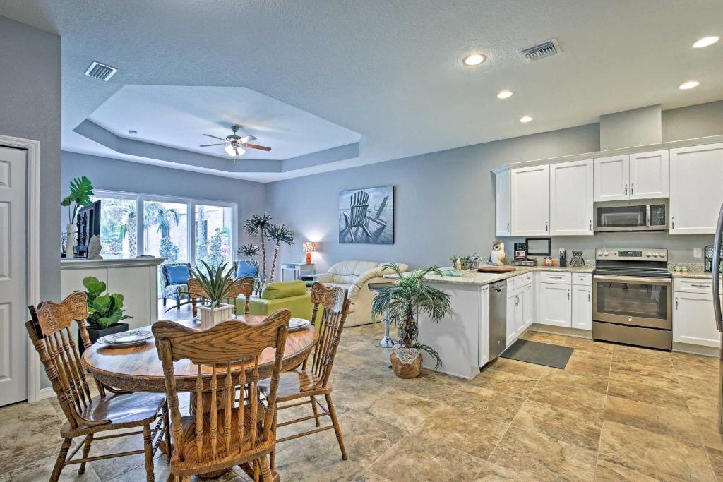 Coastal Florida Getaway Near Clearwater Beach! photo 2